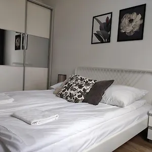 Apartament Lux Close To Medicover And Paley, Warszawa