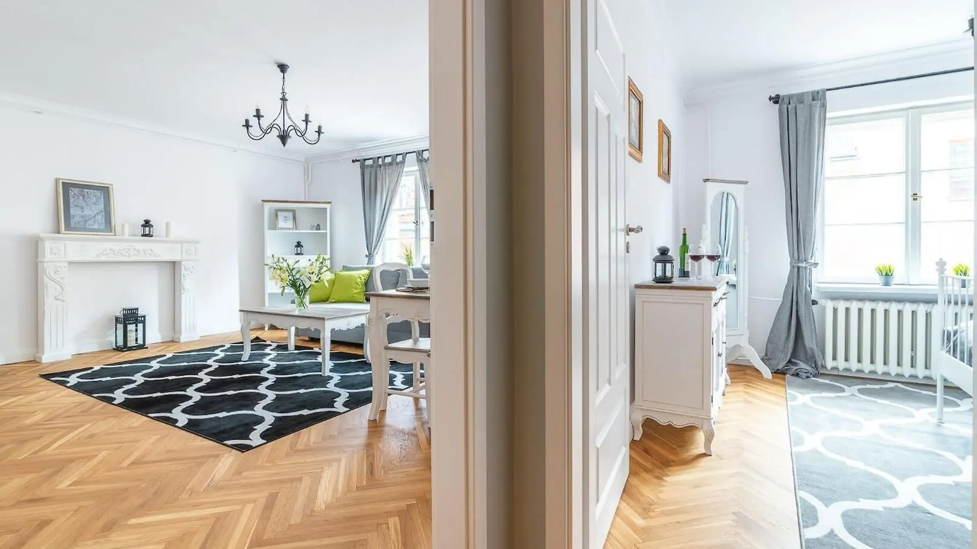 Daire Senatorska 7 By Noclegi Renters Varşova